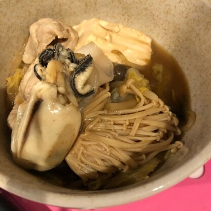 こんばんは(^^)牡蠣鍋たべたか食べたくて、検索してましたー！手作りの味噌鍋、とっても美味しかったです☆ご馳走さまでした( ◠‿◠ )